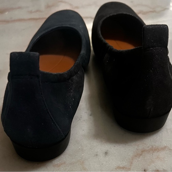 Clark’s Unstructured Dark Blue Women’s Size 7.5 Leather Ballet Flats - Picture 2 of 6